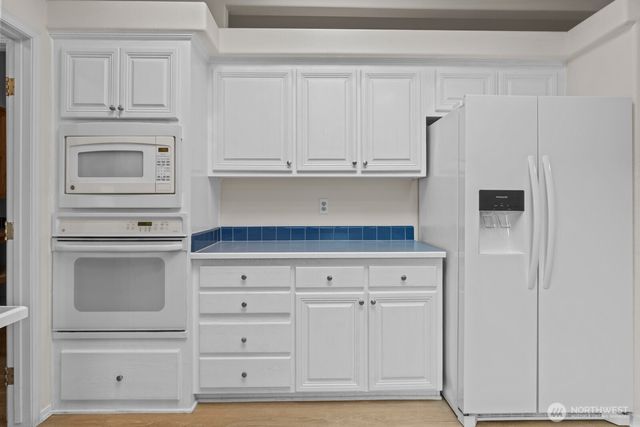 8018 18th Lane SE, Lacey, WA 98503