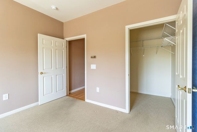 1 Brush Pasture Lane 205, Portland, CT 06480