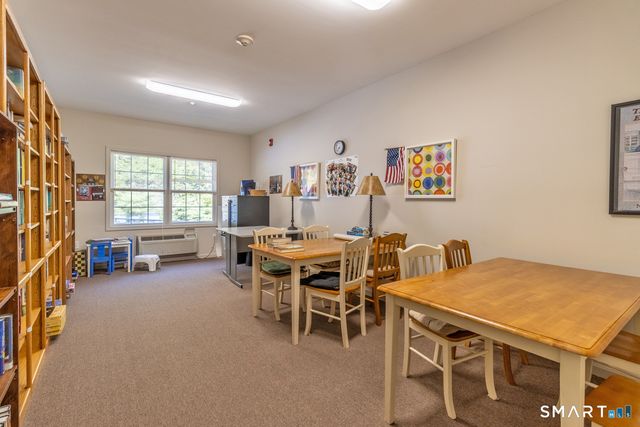 1 Brush Pasture Lane 205, Portland, CT 06480
