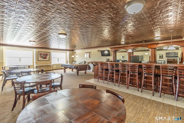 1 Brush Pasture Lane 205, Portland, CT 06480