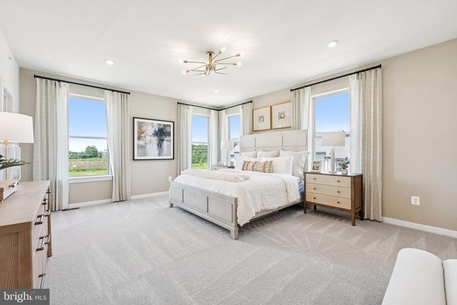 11019 JOSLIN ST, Manassas, VA 20109
