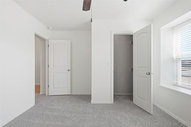 205 W 45th Street, Sand Springs, OK 74063