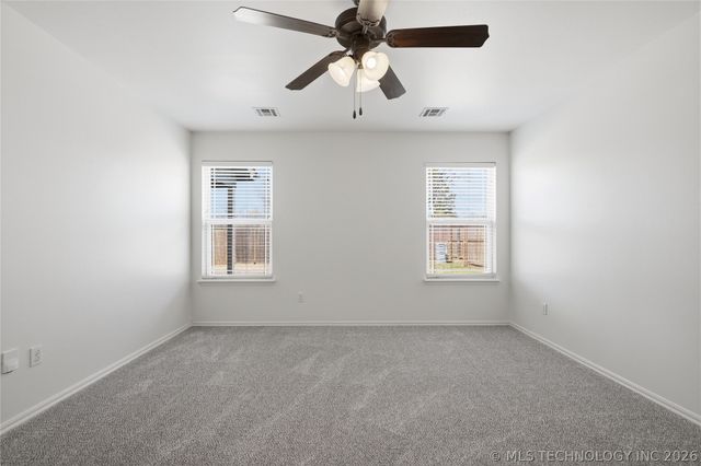 205 W 45th Street, Sand Springs, OK 74063