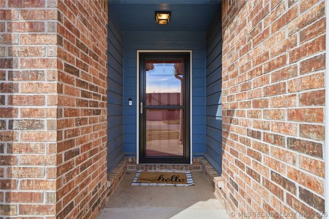 205 W 45th Street, Sand Springs, OK 74063