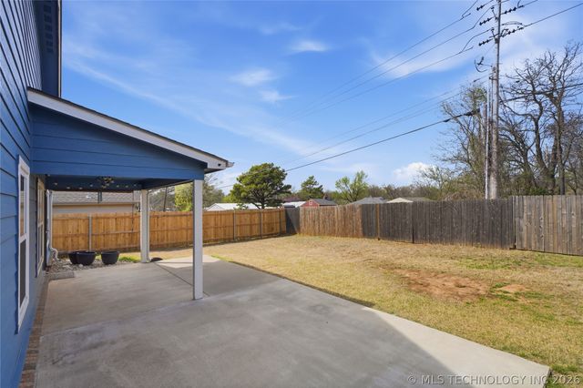 205 W 45th Street, Sand Springs, OK 74063