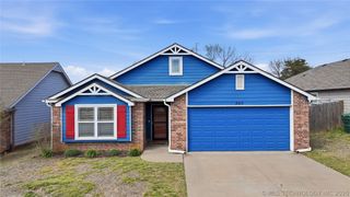 205 W 45th Street, Sand Springs, OK 74063