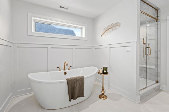 9720 Dunegrass Way, St. John, IN 46373