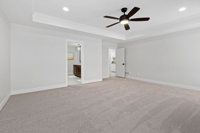 9720 Dunegrass Way, St. John, IN 46373