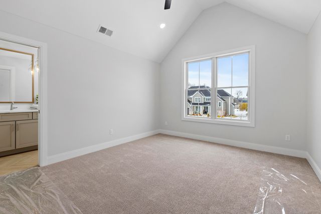 9720 Dunegrass Way, St. John, IN 46373