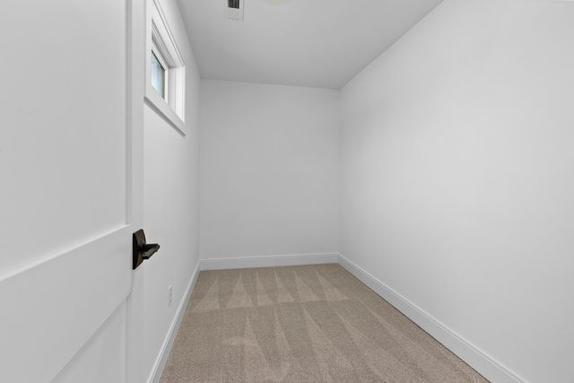 9720 Dunegrass Way, St. John, IN 46373