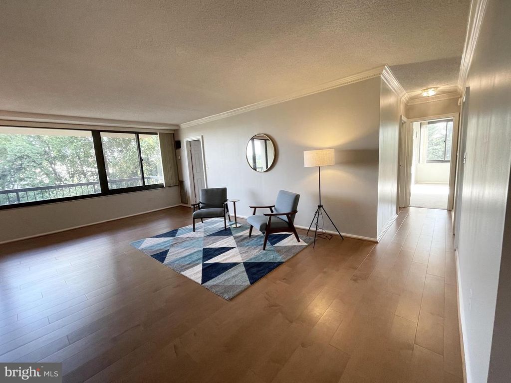 5500 HOLMES RUN PKWY #506, Alexandria, VA 22304