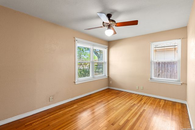 134 MILLWOOD LN, San Antonio, TX 78216