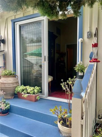 50 Saratoga, Newport Beach, CA 92660