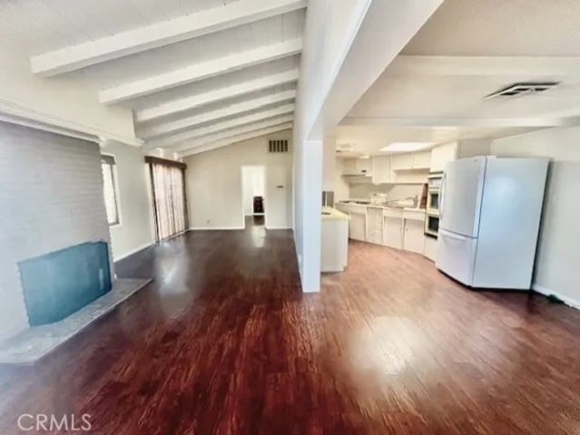 50 Saratoga, Newport Beach, CA 92660