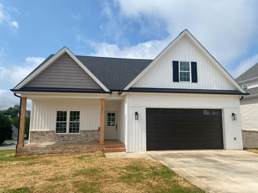 1267 Harborough Drive, Forest, VA 24551