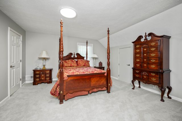 1788 Bahama Road, Lexington, KY 40509