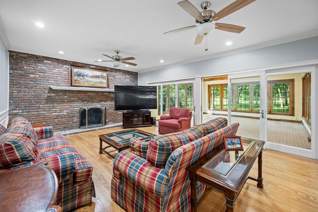 1788 Bahama Road, Lexington, KY 40509
