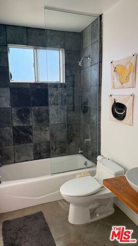 924 5th Street 10, Santa Monica, CA 90403