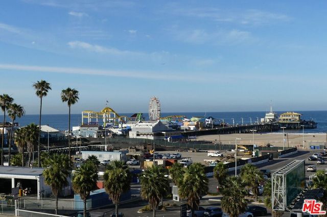 924 5th Street 10, Santa Monica, CA 90403