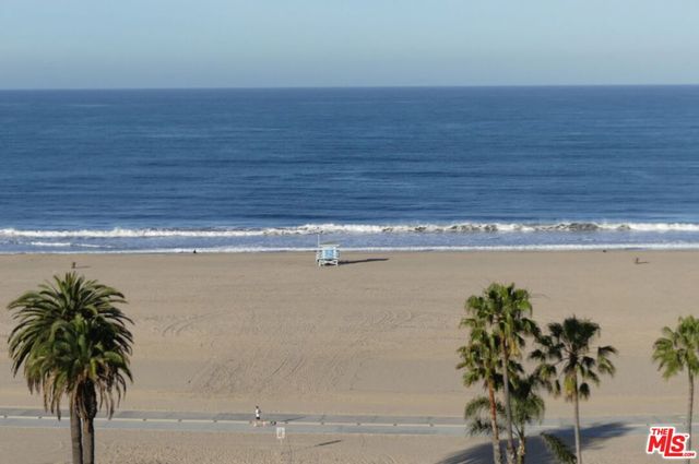 924 5th Street 10, Santa Monica, CA 90403