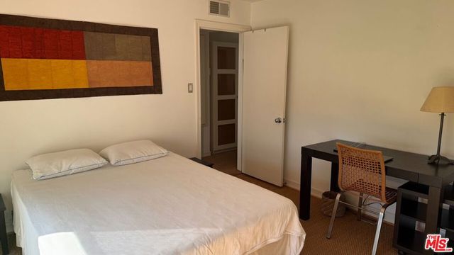 924 5th Street 10, Santa Monica, CA 90403