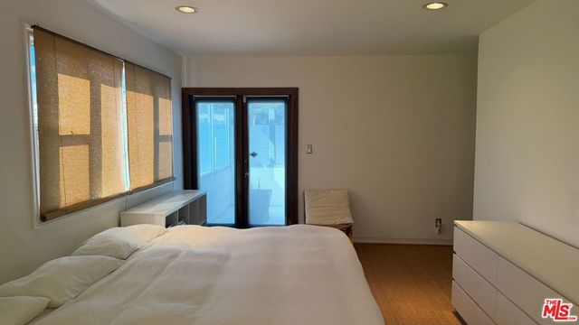 924 5th Street 10, Santa Monica, CA 90403