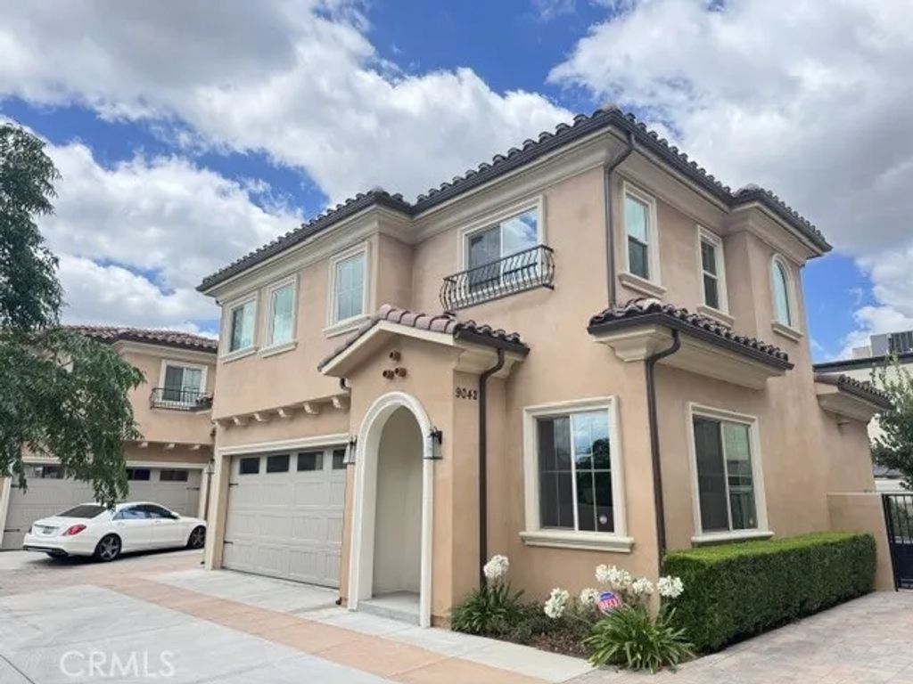 9042 Rancho Real Road, Temple City, CA 91780
