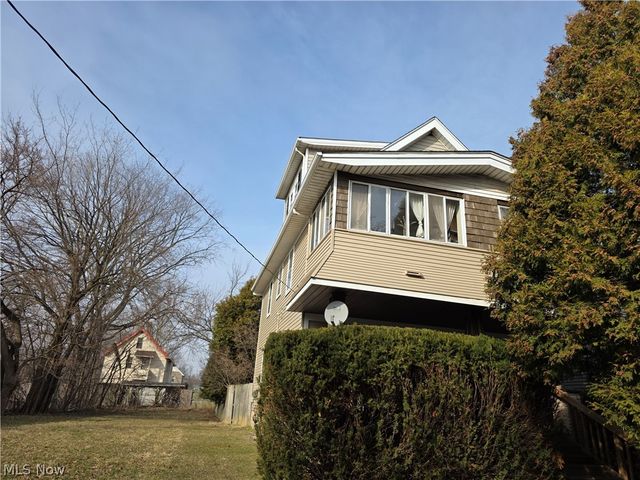 14411 Westropp Avenue, Cleveland, OH 44110