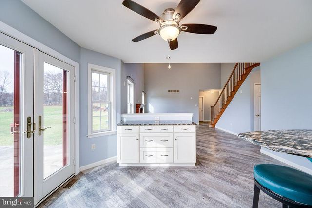 130 TROXEL RD, Shoemakersville, PA 19555