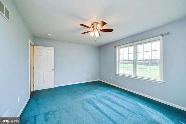 130 TROXEL RD, Shoemakersville, PA 19555