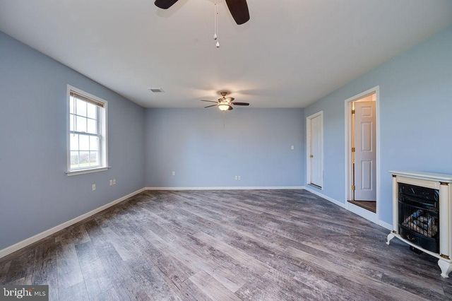 130 TROXEL RD, Shoemakersville, PA 19555