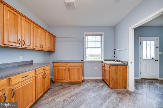 130 TROXEL RD, Shoemakersville, PA 19555