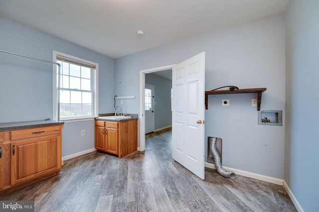 130 TROXEL RD, Shoemakersville, PA 19555