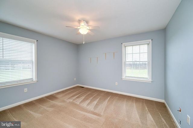 130 TROXEL RD, Shoemakersville, PA 19555