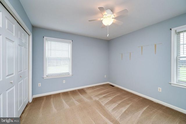 130 TROXEL RD, Shoemakersville, PA 19555