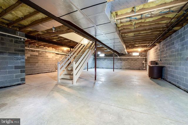 130 TROXEL RD, Shoemakersville, PA 19555