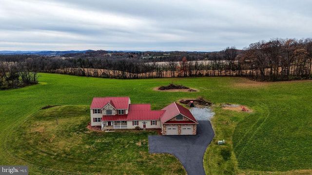 130 TROXEL RD, Shoemakersville, PA 19555