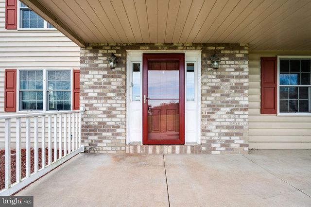 130 TROXEL RD, Shoemakersville, PA 19555