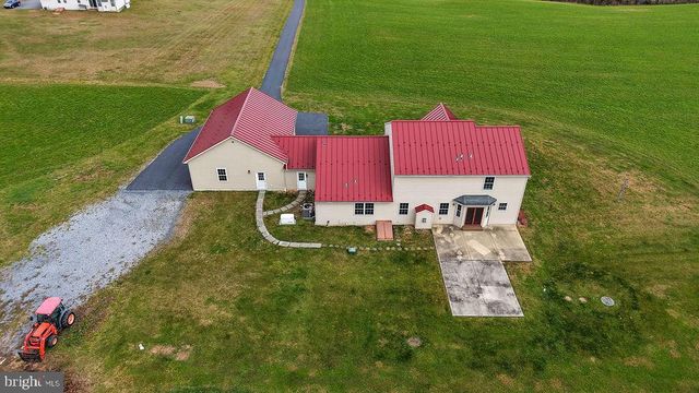 130 TROXEL RD, Shoemakersville, PA 19555