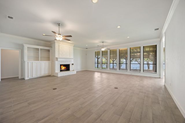 2318 Southbay Circle, Rowlett, TX 75088