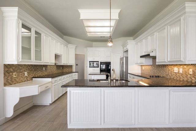 2318 Southbay Circle, Rowlett, TX 75088