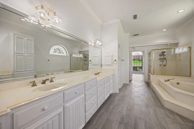 2318 Southbay Circle, Rowlett, TX 75088