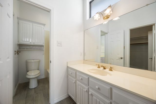 2318 Southbay Circle, Rowlett, TX 75088