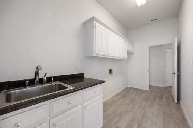 2318 Southbay Circle, Rowlett, TX 75088