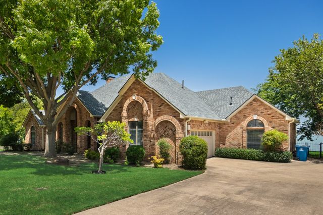 2318 Southbay Circle, Rowlett, TX 75088