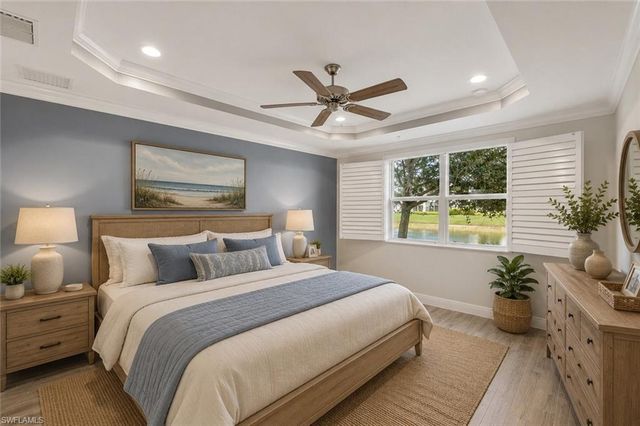6954 Avalon CIR 703, Naples, FL 34112