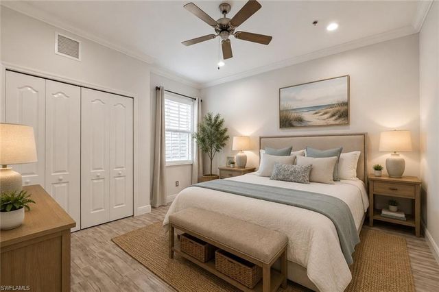 6954 Avalon CIR 703, Naples, FL 34112