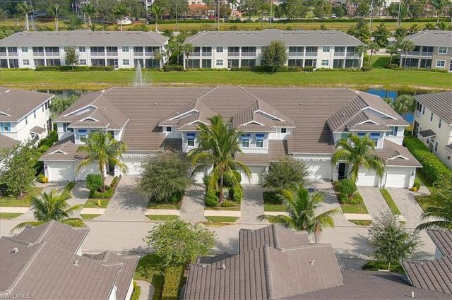 6954 Avalon CIR 703, Naples, FL 34112