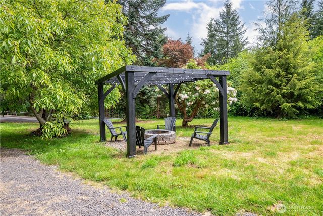 355 Slide Creek Road, Longview, WA 98632