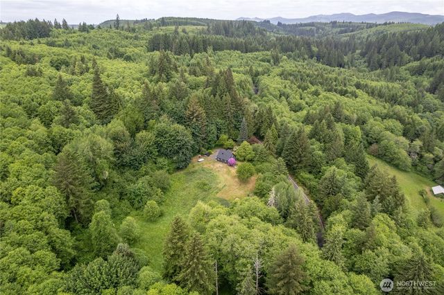 355 Slide Creek Road, Longview, WA 98632